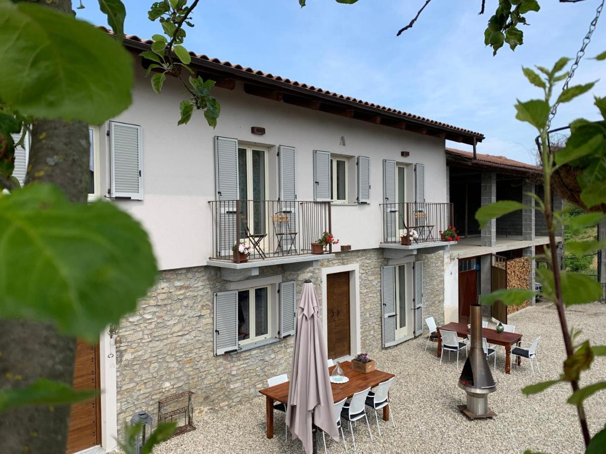 Bed and Breakfast La Luce Delle Colline Serravalle delle Langhe Exteriér fotografie